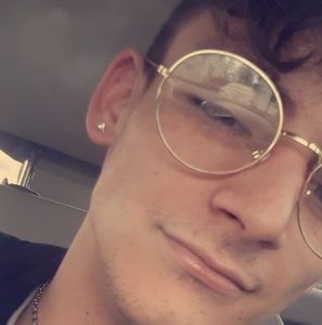 Meet your Posher, Hunter